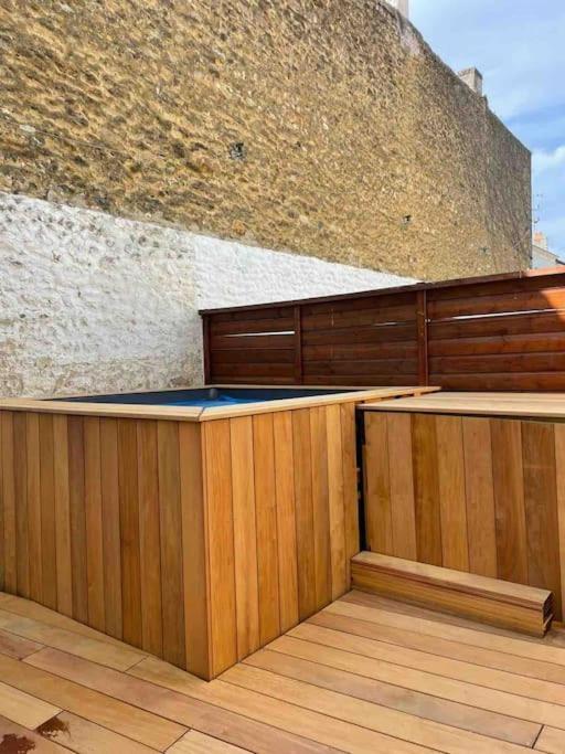 托奈夏朗德Charentaise 6-8 Personnes Avec Piscine别墅 外观 照片